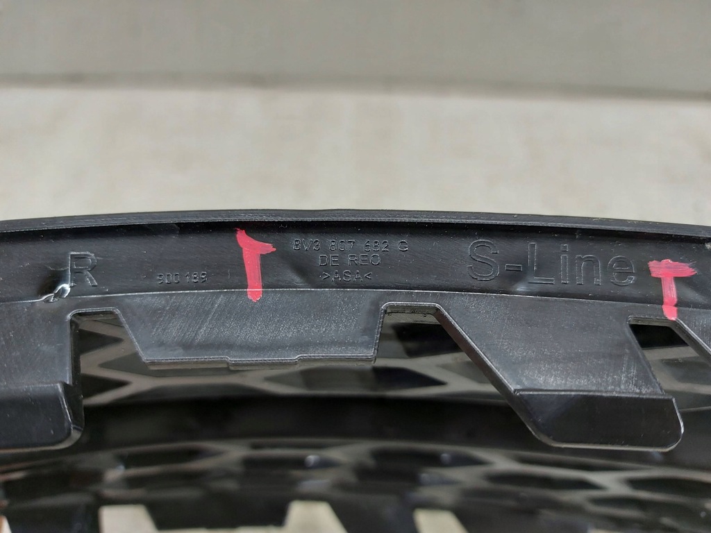 фото №8, Audi a3 iii s3 8v3 s-line решётка бампера правая