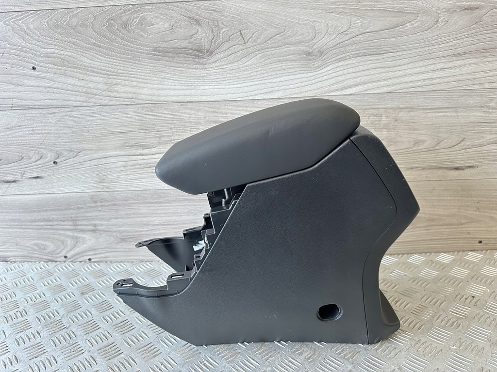 фото №11, Subaru forester v 19- туннель средний подлокотник панель воздуховод