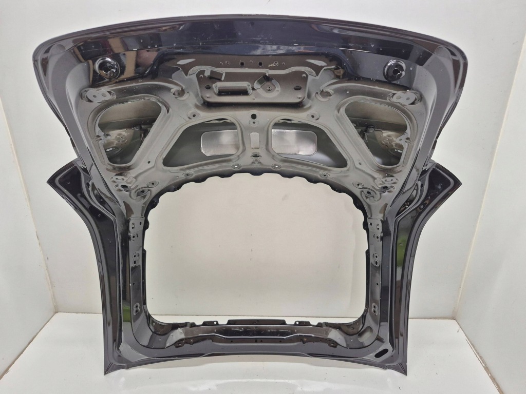 Tesla model y крышка багажника задняя с Разборки