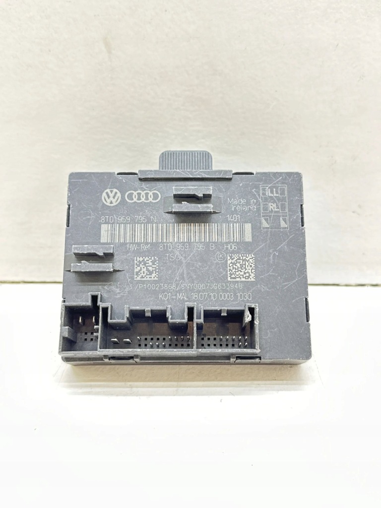 фото №1, Audi a4 s4 b8 8k 2010 блок управления / модуль дверь