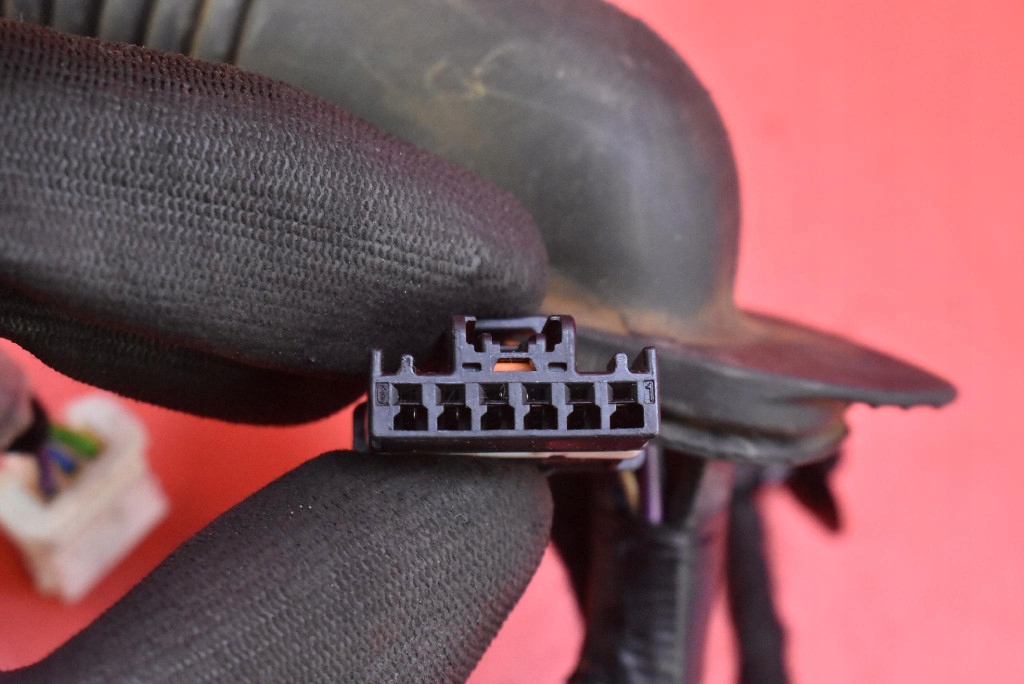 фото №11, Электропроводка жгут крышки 9835951980 peugeot 2008 2 ii 19-21