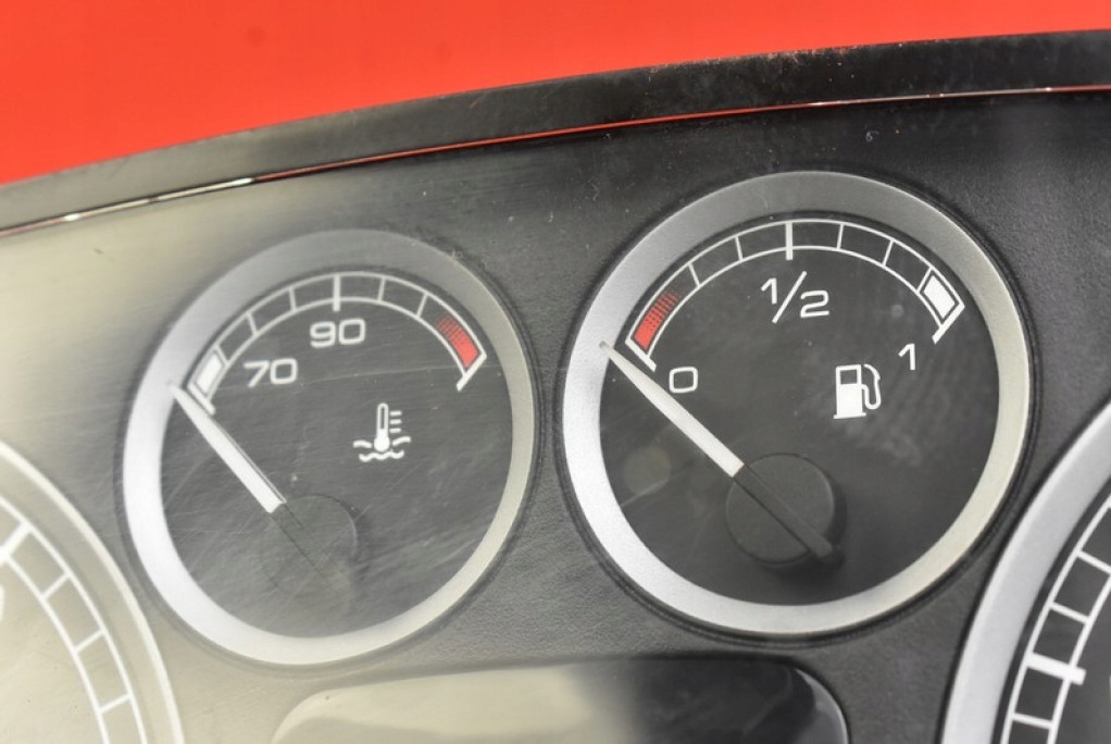 фото №15, Счетчик приборы eu 21651862-5 21651870-3 peugeot 307 sw 2.0 hdi 107 km 01-05