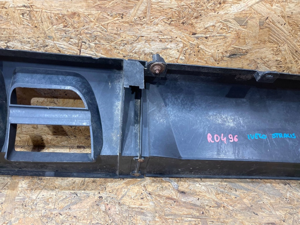 фото №9, Iveco stralis 02- спойлер молдинг накладка бампера перед передня