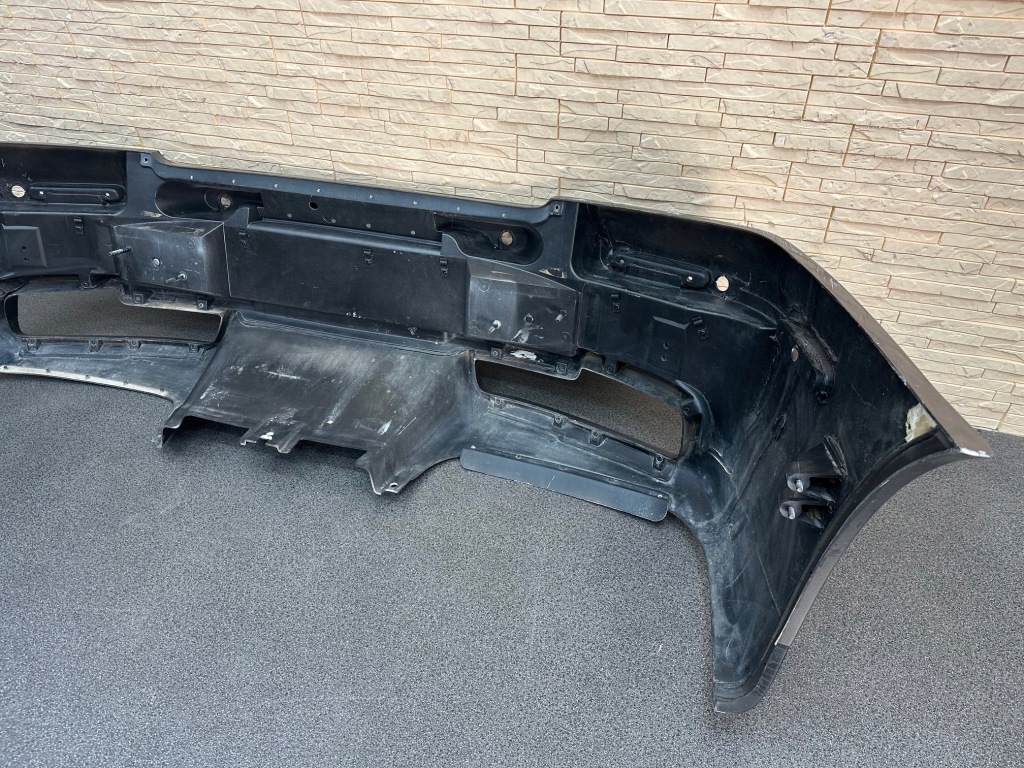 Ferrari 612 scaglietti бампер задний  rear бампер 67610910 с Разборки