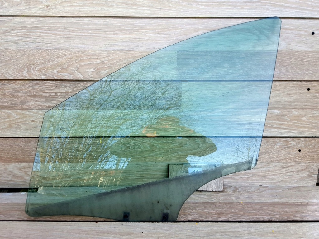 фото №1, Peugeot 407 sedan скло бічна двері перед ліва оригінал!