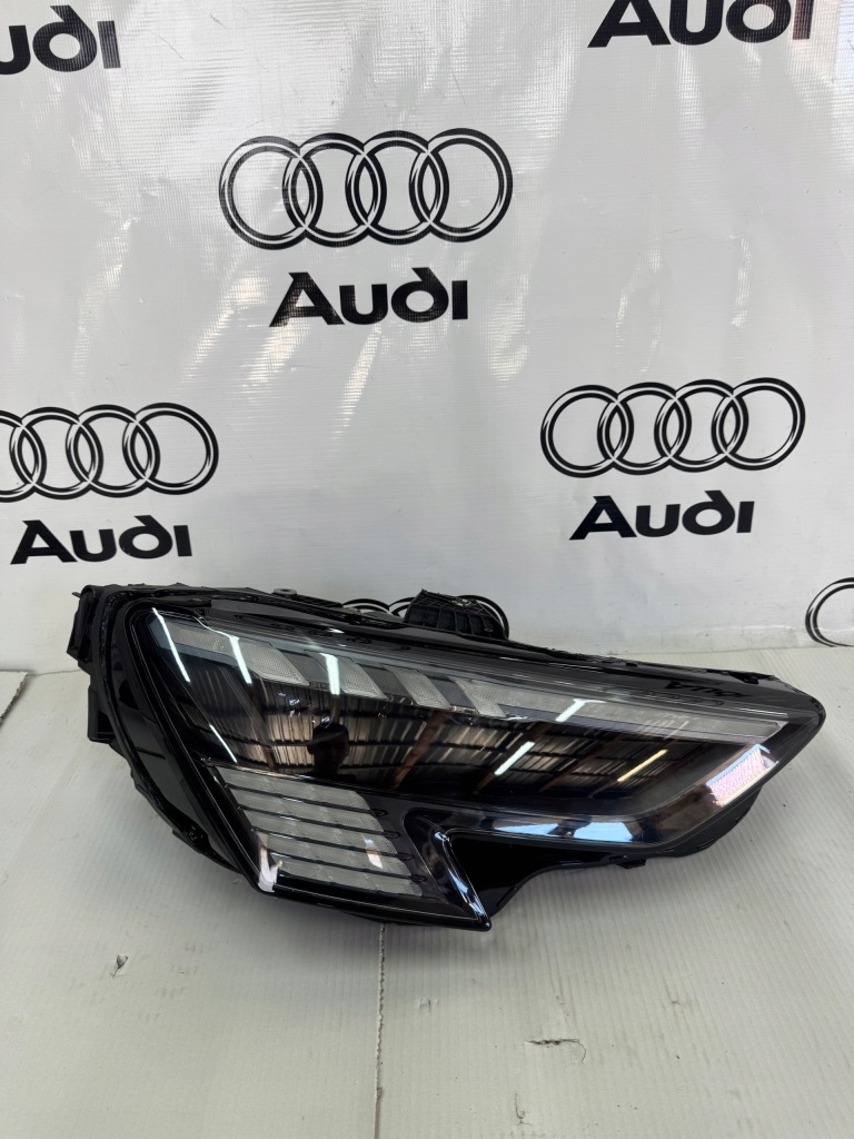 фото №1, Audi rs3 8y 2020-2024 full led matrix лампа правая передняя 8y0941036f oryg.