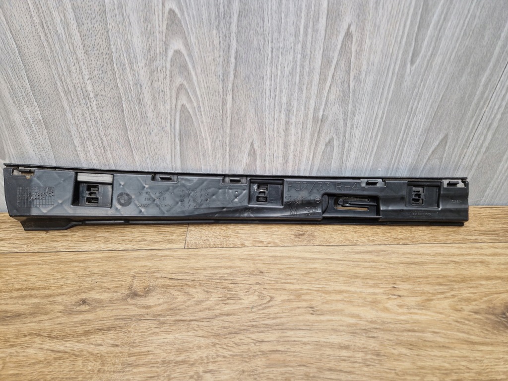 фото №1, Bmw 4 f32 f33 направляющая кронштейн кронштейн порог правое rh4 7285796