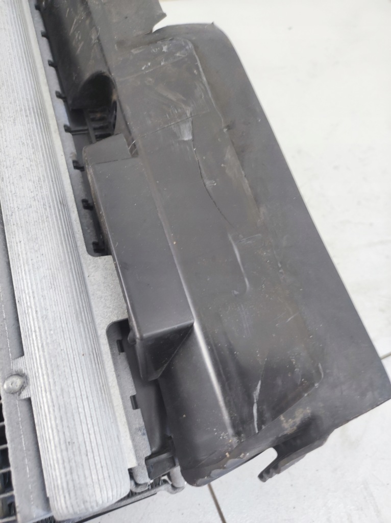 Радіатор води кондиціонера вентилятор радіатор mercedes b klasa w247 247 Ціна