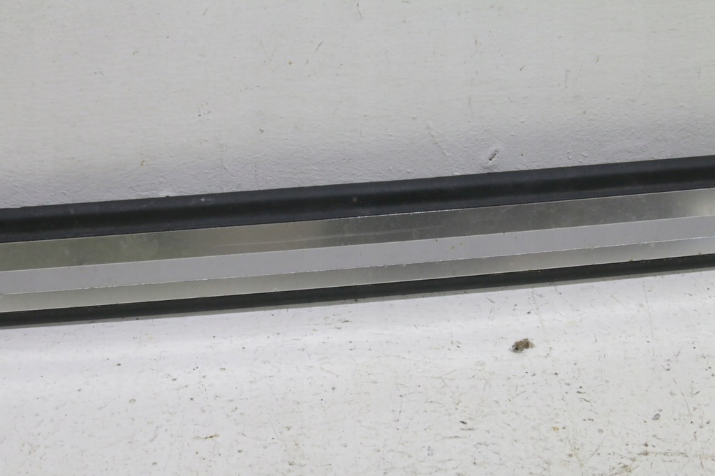 фото №3, Молдинг поріг audi a1