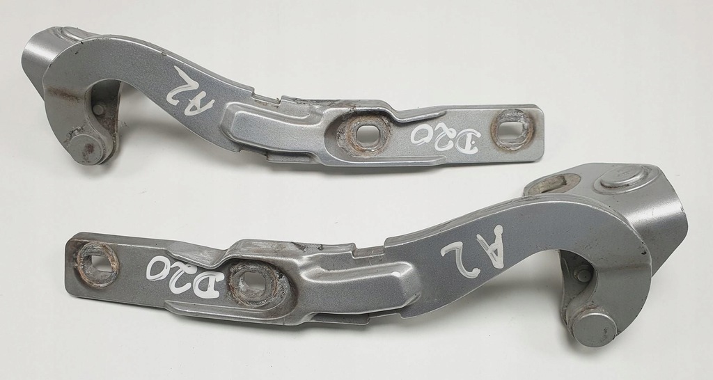 фото №1, Петли крышки audi a2 8z 8z0827299b пара