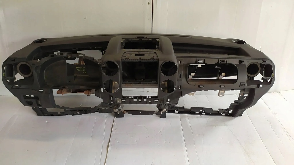 фото №13, Приборная панель приборная консоль приборная панель peugeot partner