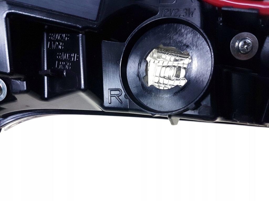 фото №10, Corolla e21 19-21 лампа задняя задняя крышка багажника багажник p