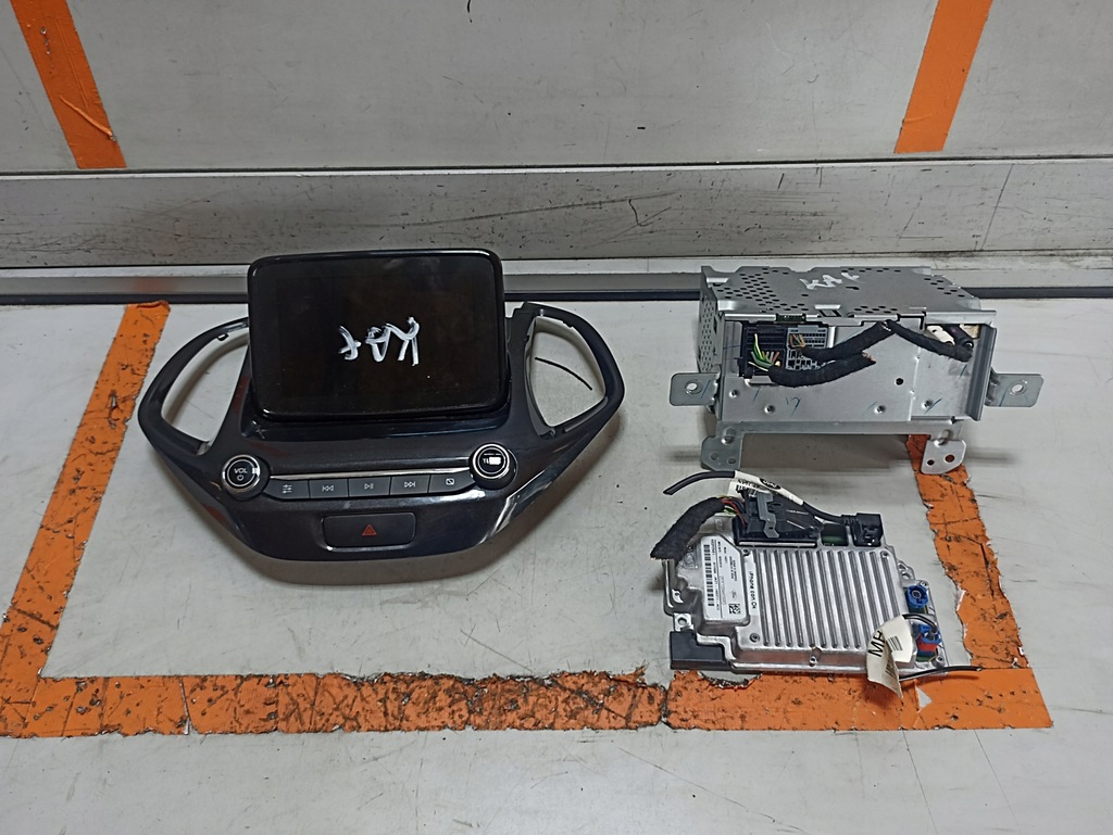 фото №1, Ford ka plus lift радио сенсорный навигация