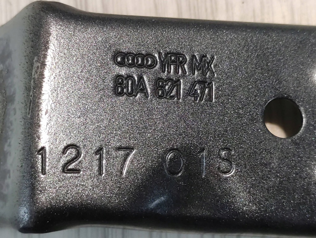 фото №5, Audi q5 кронштейн кронштейн крила лівий перед 80a821471