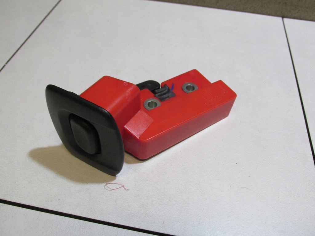 фото №5, Замок сиденье задняя kuga mk1 2008-2012 rok