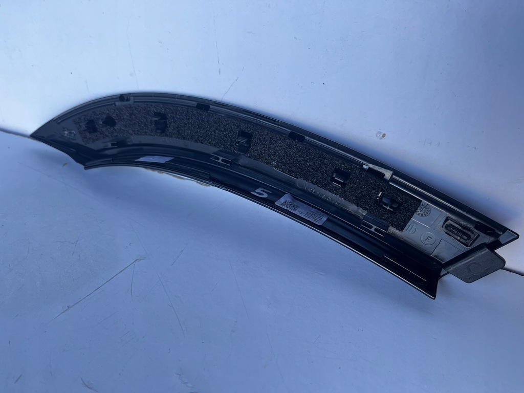 фото №4, Молдинг двері лівий задня land rover defender l663