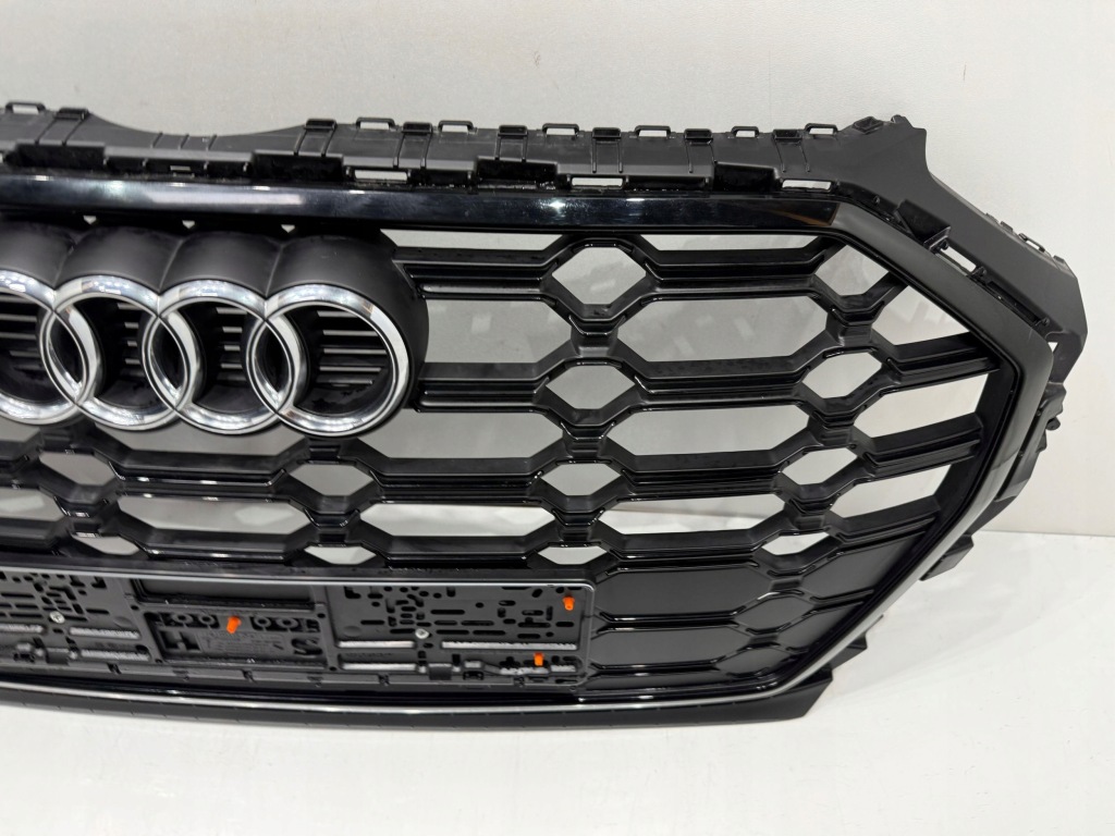 Audi q5 sq5 2 80a рестайлінг  s line чорний блиск решітка радіатора решітка  ładna 80a853651ah Оригінал