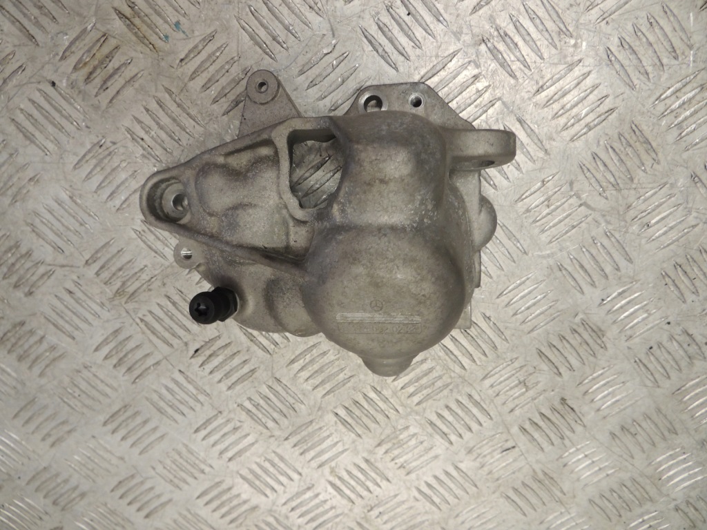 фото №1, Mercedes w205 захист корпус насоса a2740920234