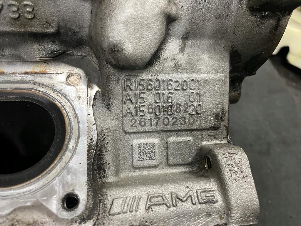 Головка правая mercedes 63amg 63 amg m156 idealna 1560161901 1560162001 Цена