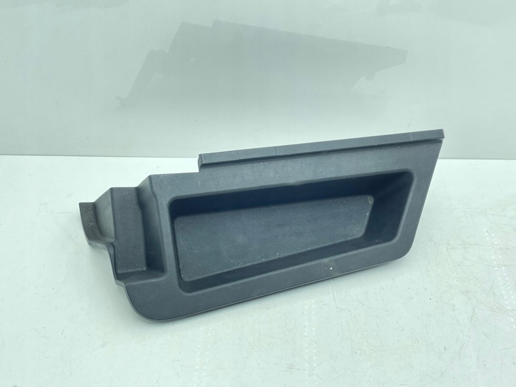 фото №1, Toyota prius prime 2016 інше частини салону автомобіля