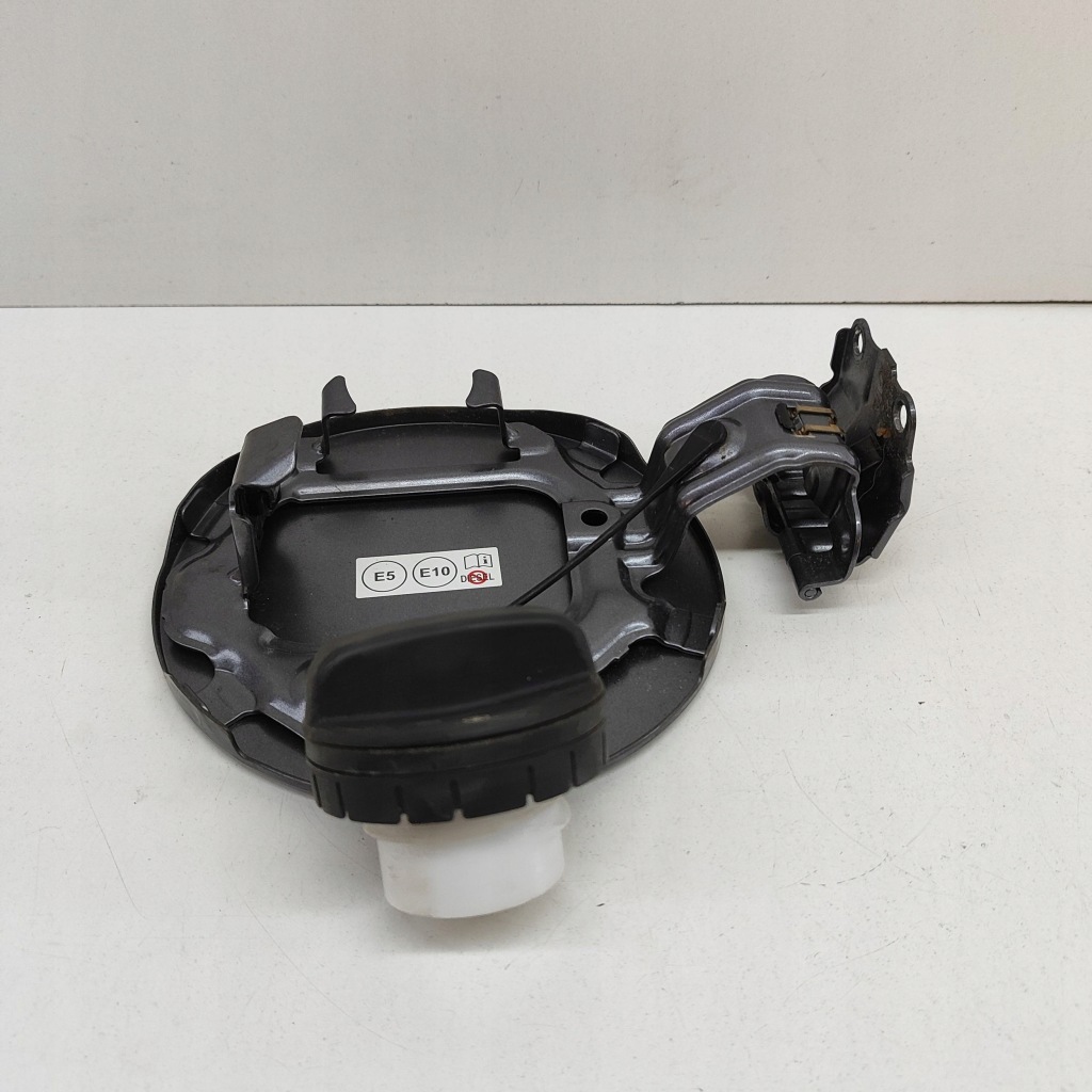 Lexus ux 2020 крышка заливной топлива в Украине