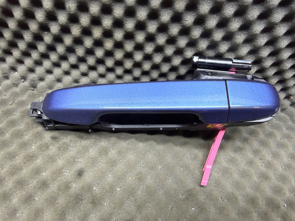 фото №1, Ручка наружная дверь левый задняя subaru xv оригинальный номер j8u