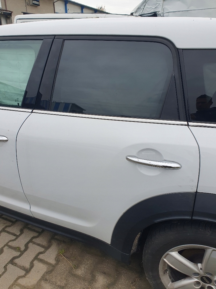 Купить Mini countryman f60 дверь левое задняя коплектная  белый b15 идеальное