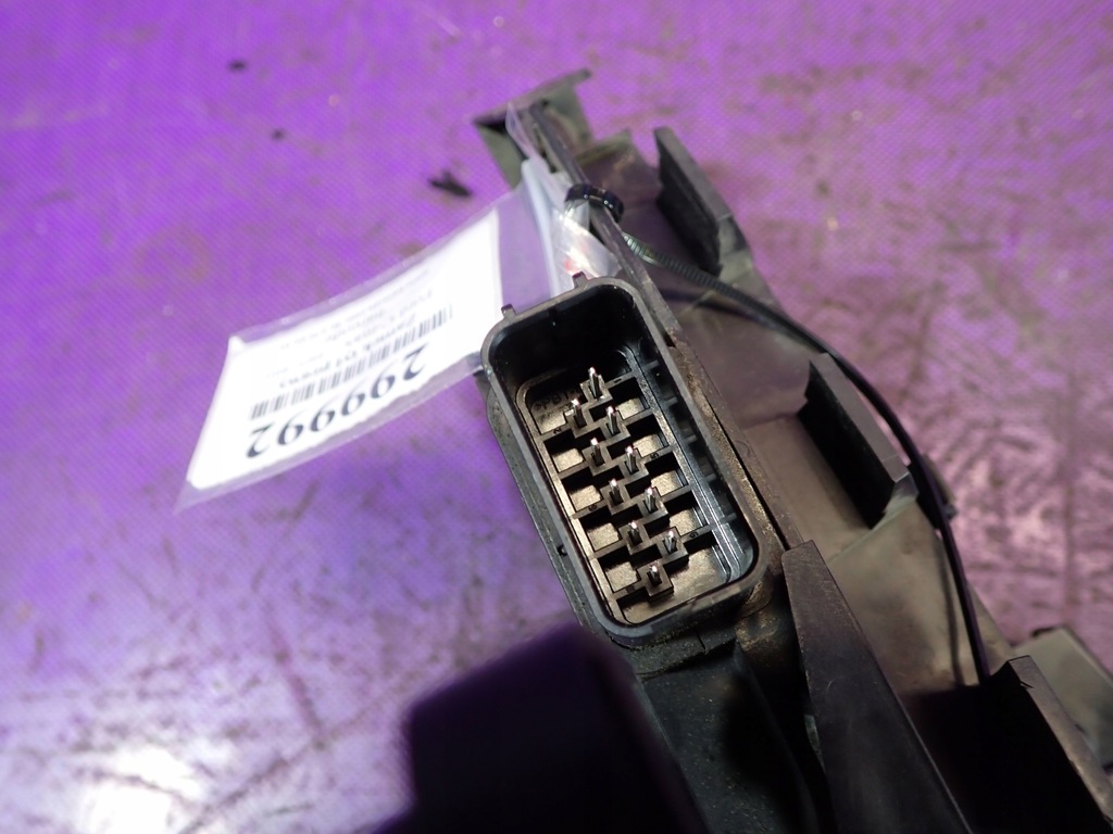 фото №5, Ford c-max 07- замок задня правий 3m5ar26412es 10 pin