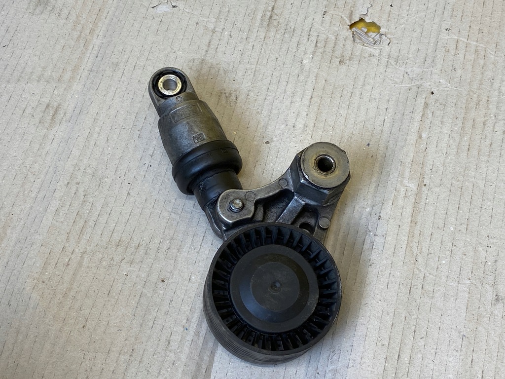 фото №8, Ролик натяжитель ремень porsche 987 cayman s 3.4