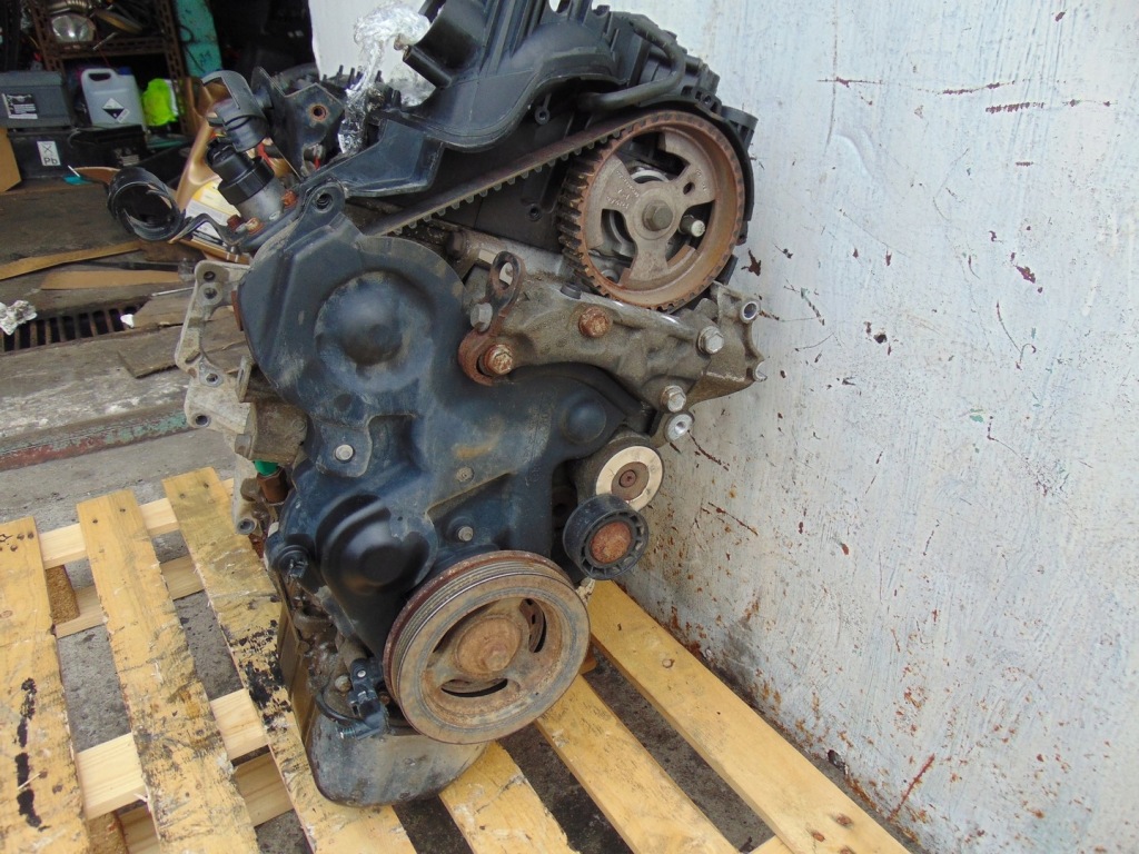 Двигун блок двигуна citroen nemo 1.4 hdi 8hs 10fdbn Оригінал