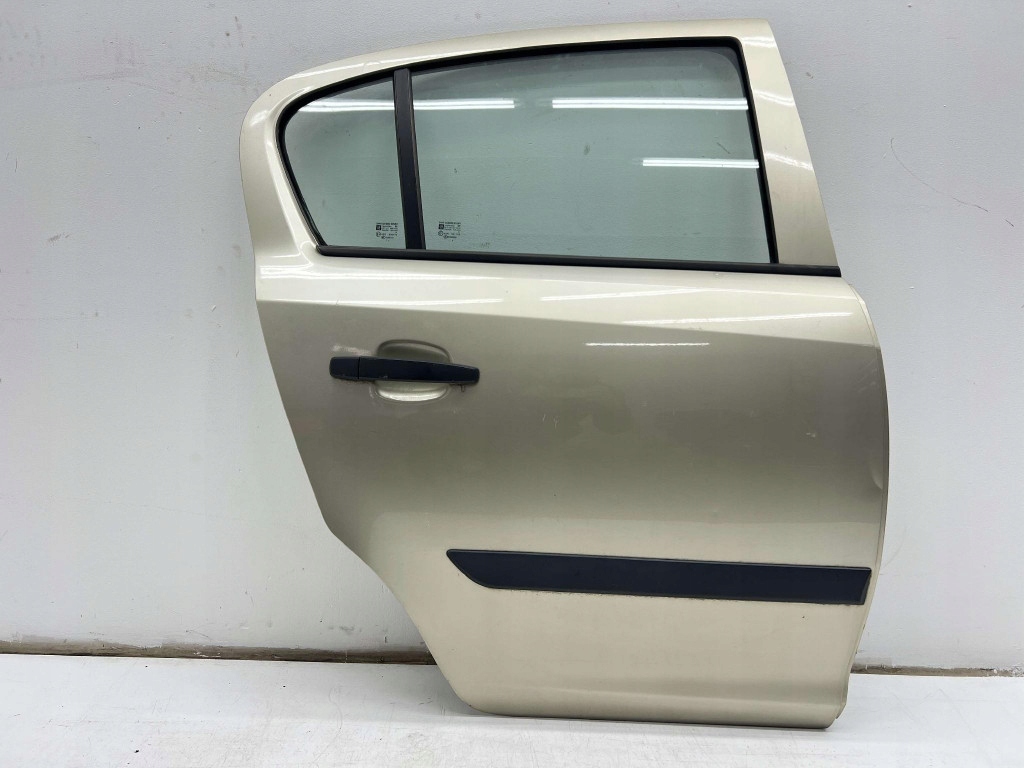 Купить Opel corsa d 5d дверь задний правое задние коплектная  z40m