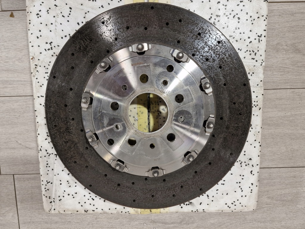 Купить Ferrari 458 диск керамическая задний  304561