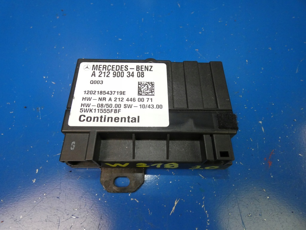 фото №1, Cls w218 e w212 c w204 3.0 cdi модуль насоса топлива