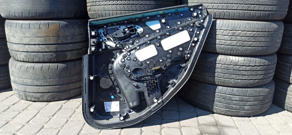 фото №4, Chrysler 200 оббивка двері обшивка задня лівий