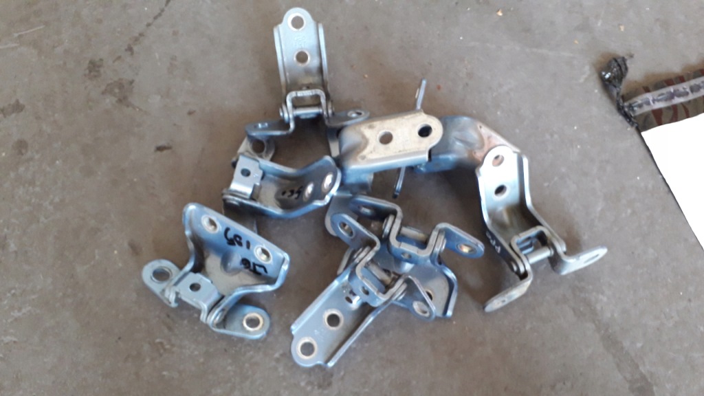 фото №2, Hyundai ix35 петли дверь góra dół