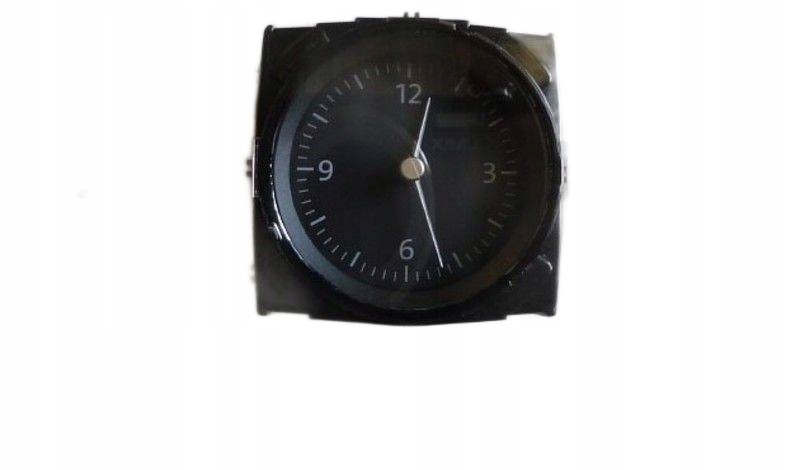 фото №1, Vw passat b8 часы консоли 3g0919204c