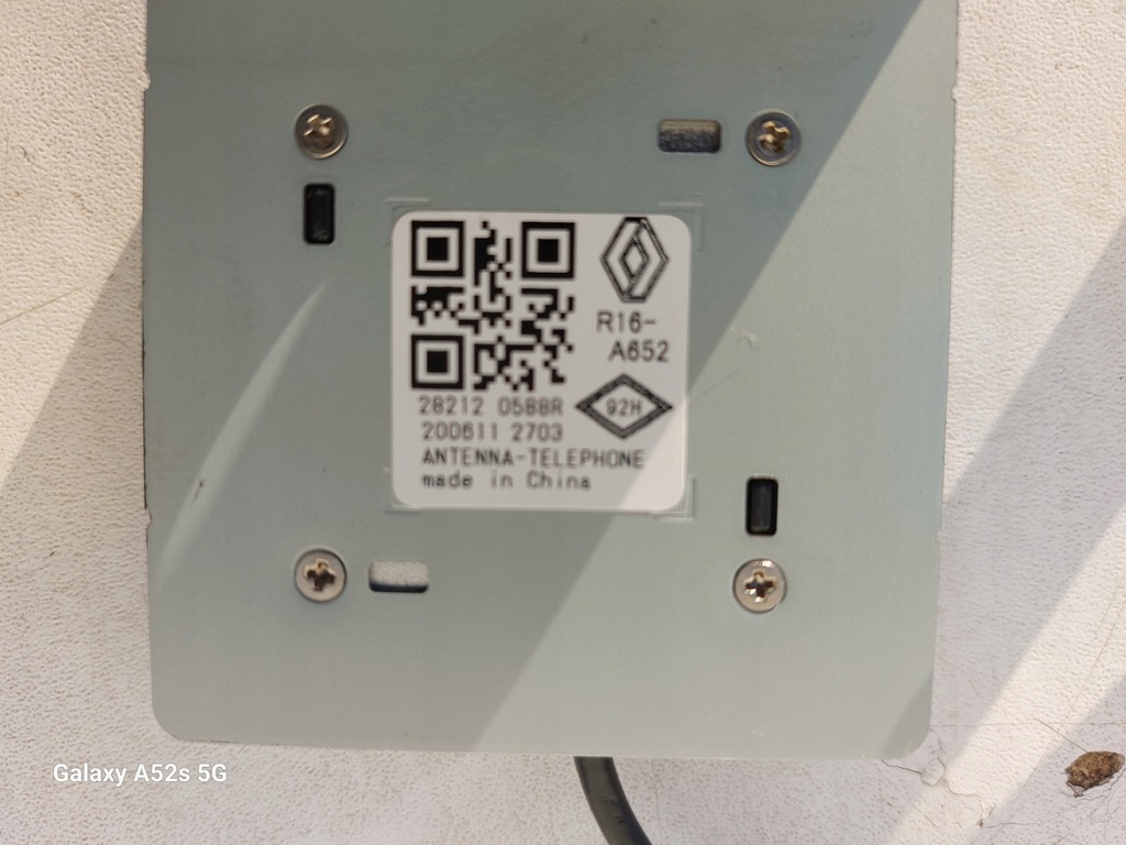 фото №3, Модуль gps антенна renault clio v captur ii eu