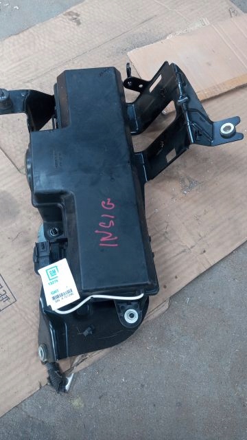 фото №1, Opel insignia a механізм доводчик кришки 13279362