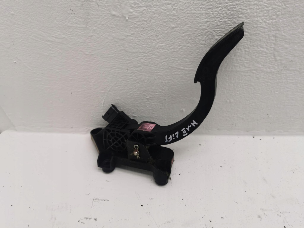 фото №1, Педаль газу hyundai h-1 ii lift 2.5crdi 35190-4x700