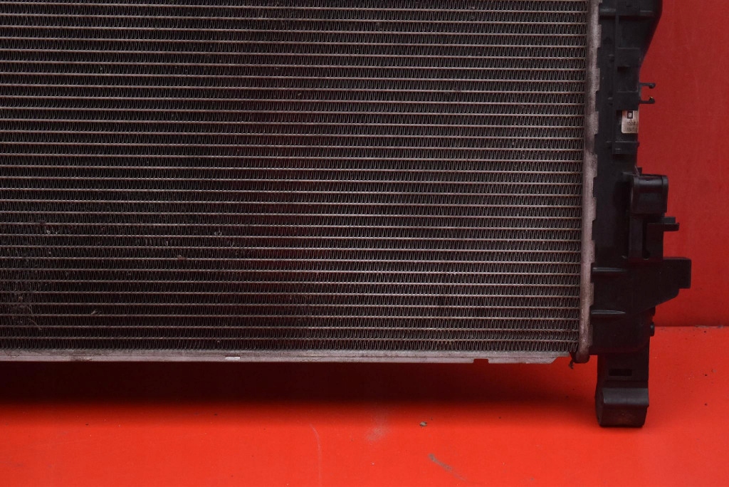 Радиатор воды 13480872 opel zafira c 1.6 cdti 120km 12-16 Оригинал