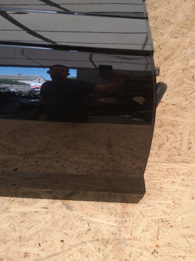 Vw polo 2g дверь правая  задний неокрашенный lc9x к установка рестайлинг Недорого