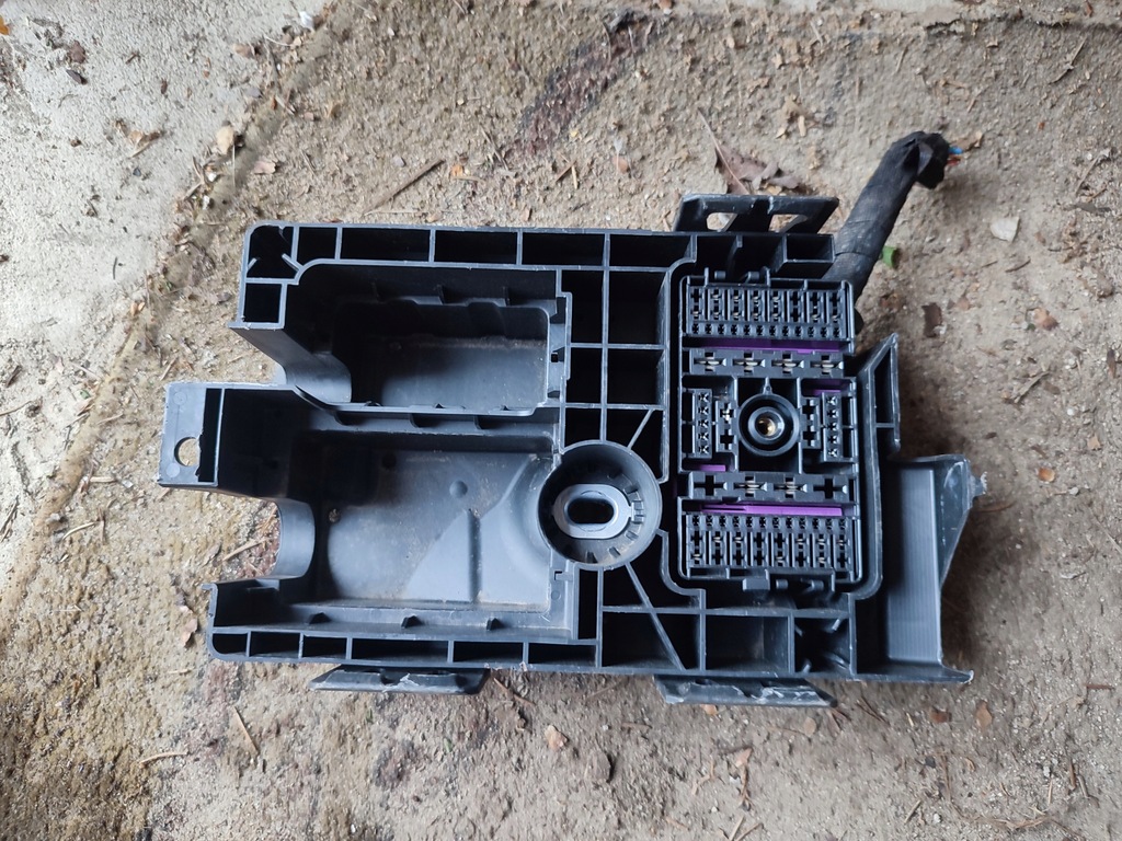 фото №1, Основание коробка предохранителей opel astra j