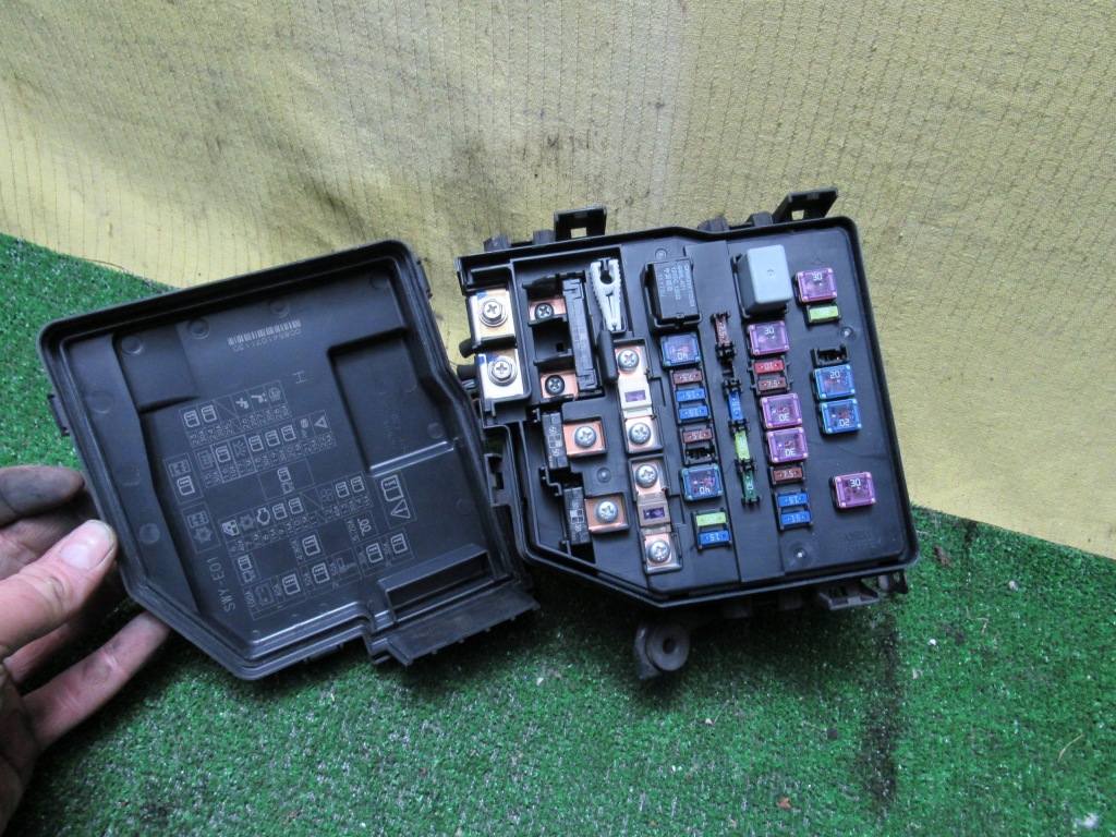 фото №5, Коробка запобіжників crv iii 2.2 06- 08swy-e01