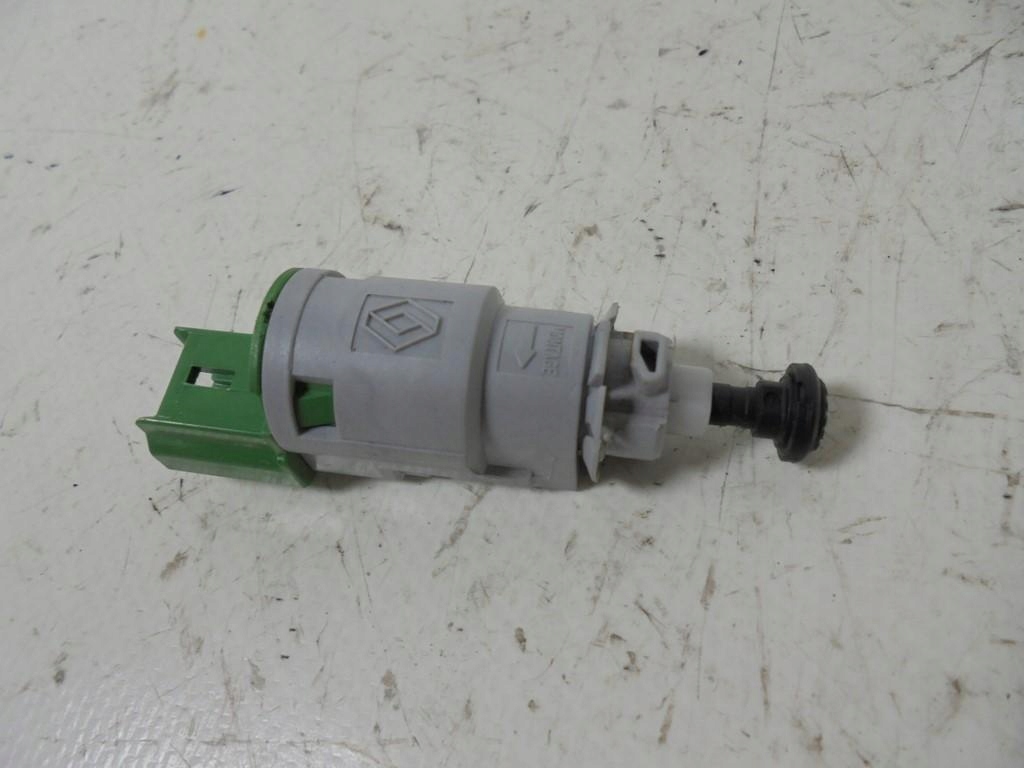 фото №1, Датчик свет стоп-сигнал 8200276360d renault captur i lift 18r.