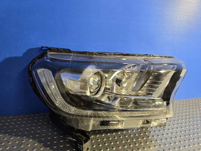 фото №7, Ford ranger iv lift ксенон led jb3b-13d154 лампа передняя перед правая