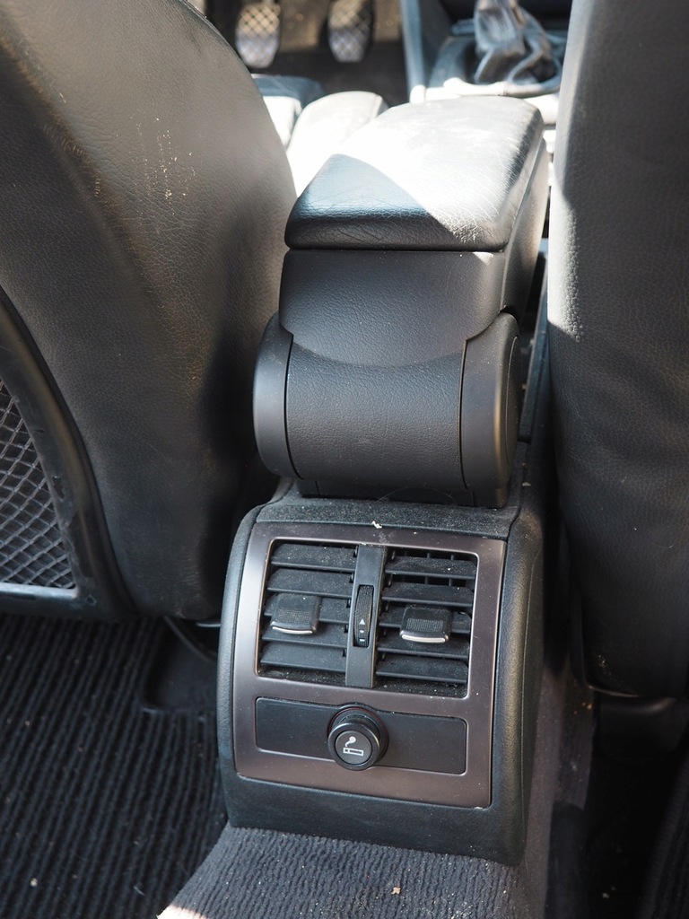 фото №7, Audi a6 c5 решётка обдув задняя задняя нижняя ładna