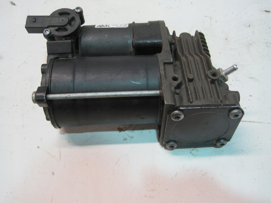 фото №1, Насос подвеска bmw 70754031128