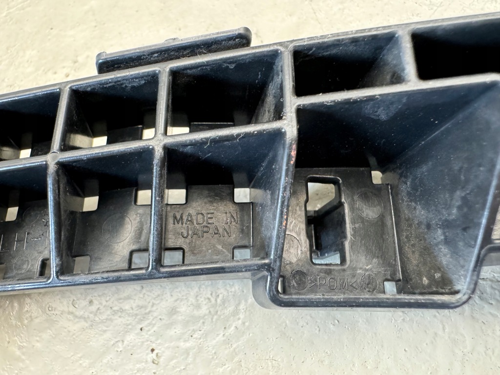 фото №12, Subaru forester iv 4 sj 12-18r направляющая бампера левый перед передний