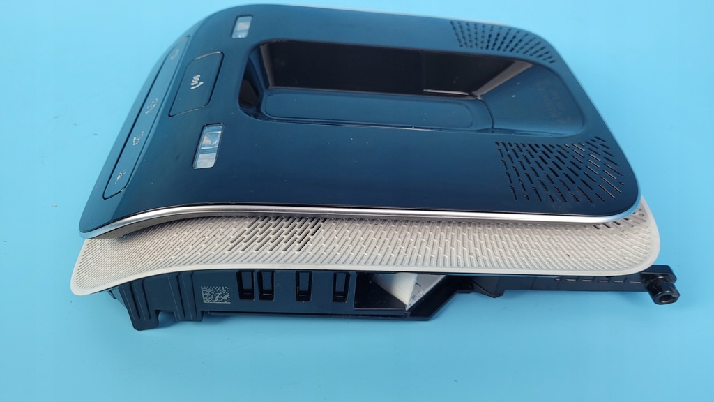 фото №8, Mercedes w206 c200 23r лампа потолочный a0009006240