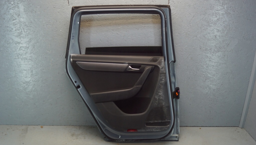 фото №14, Дверь левый задняя vw passat b7 kombi lc7z